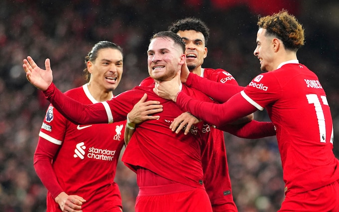 Liverpool 3-1 Sheffield United: Late surea puts Reds top of the table